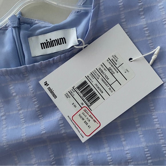 BNWT. Blue Puff sleeve blouse. Size 38 - Picture 4 of 4